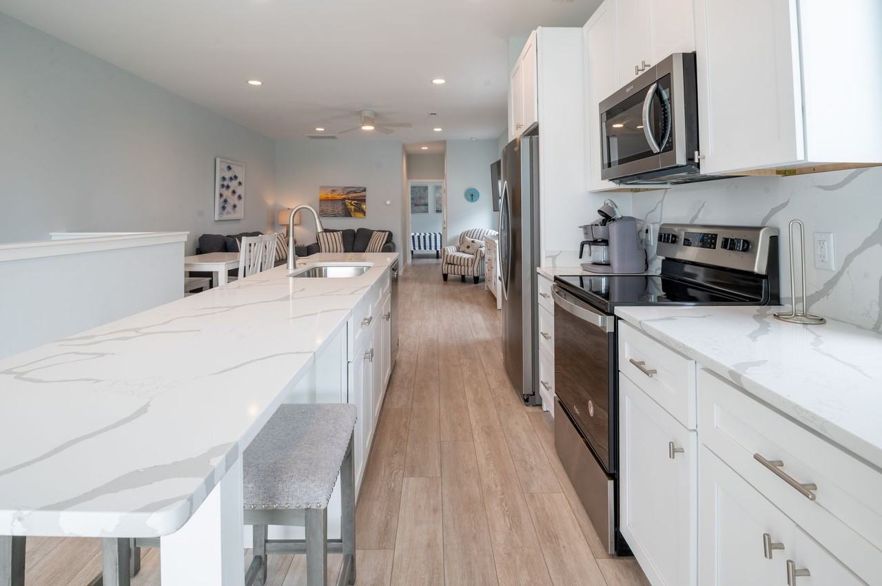 202 Once Upon a Tide @ 202 Ocean Blvd #1 - Photo 6 of 25