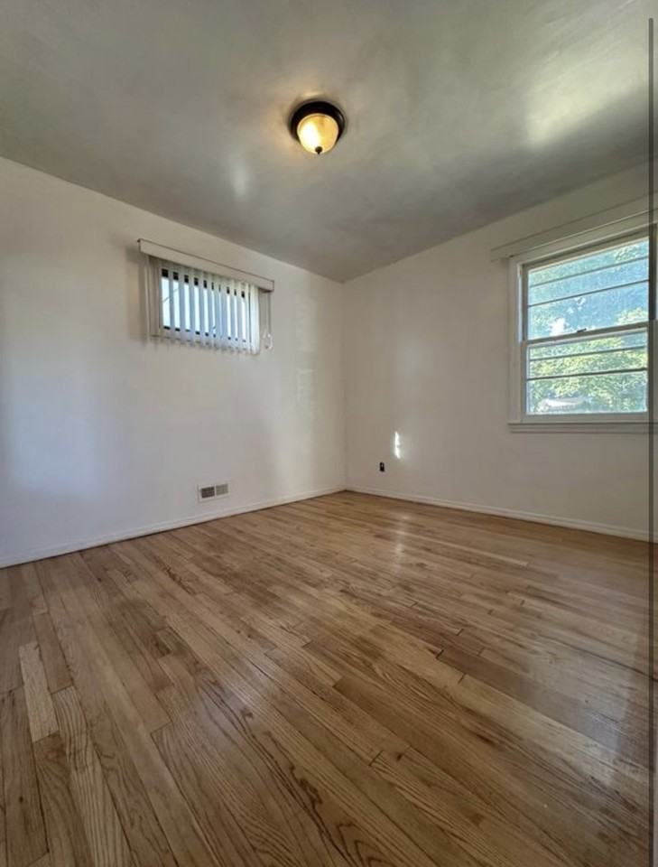 71 East Booker Avenue - Photo 2 of 9