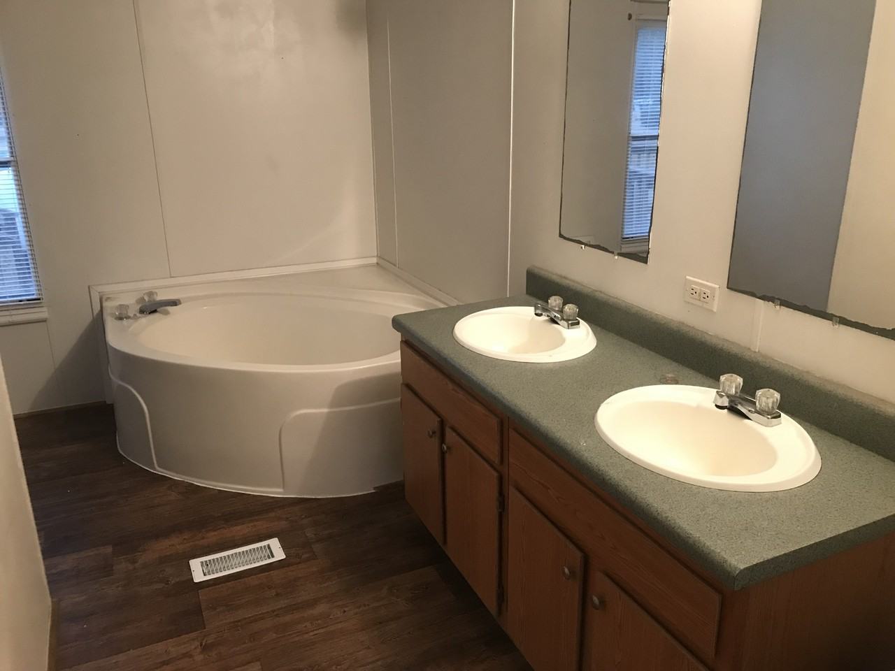 500 Linen Ln #NA - Photo 4 of 13