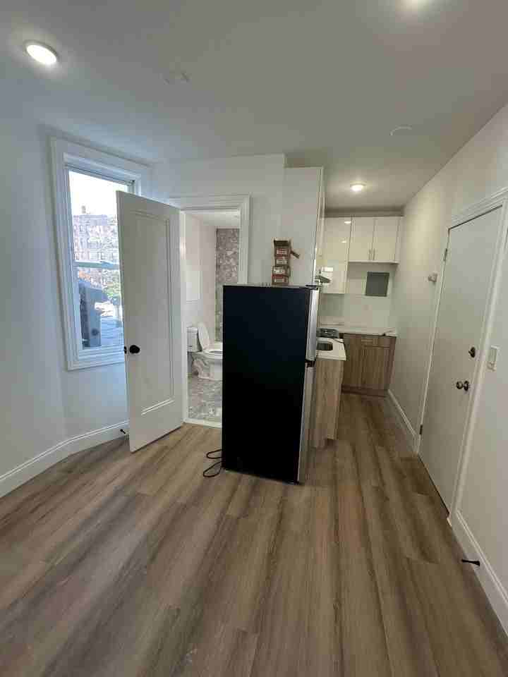 770 W Side Ave - Photo 3 of 4