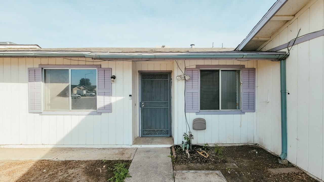 823 Christopher Ct #NA - Photo 2 of 32