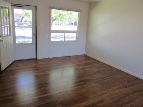 1809 Bunting Ave #1809 - Photo 2 of 6
