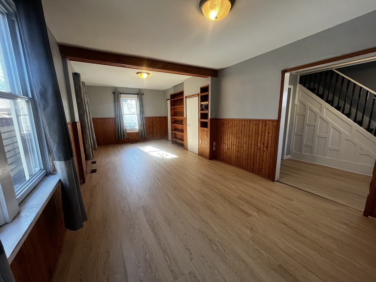 133 Richard St #1 - Photo 4 of 15