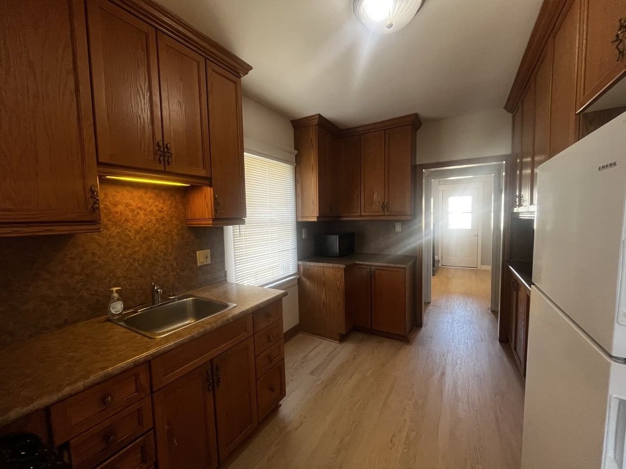 133 Richard St #1 - Photo 6 of 15