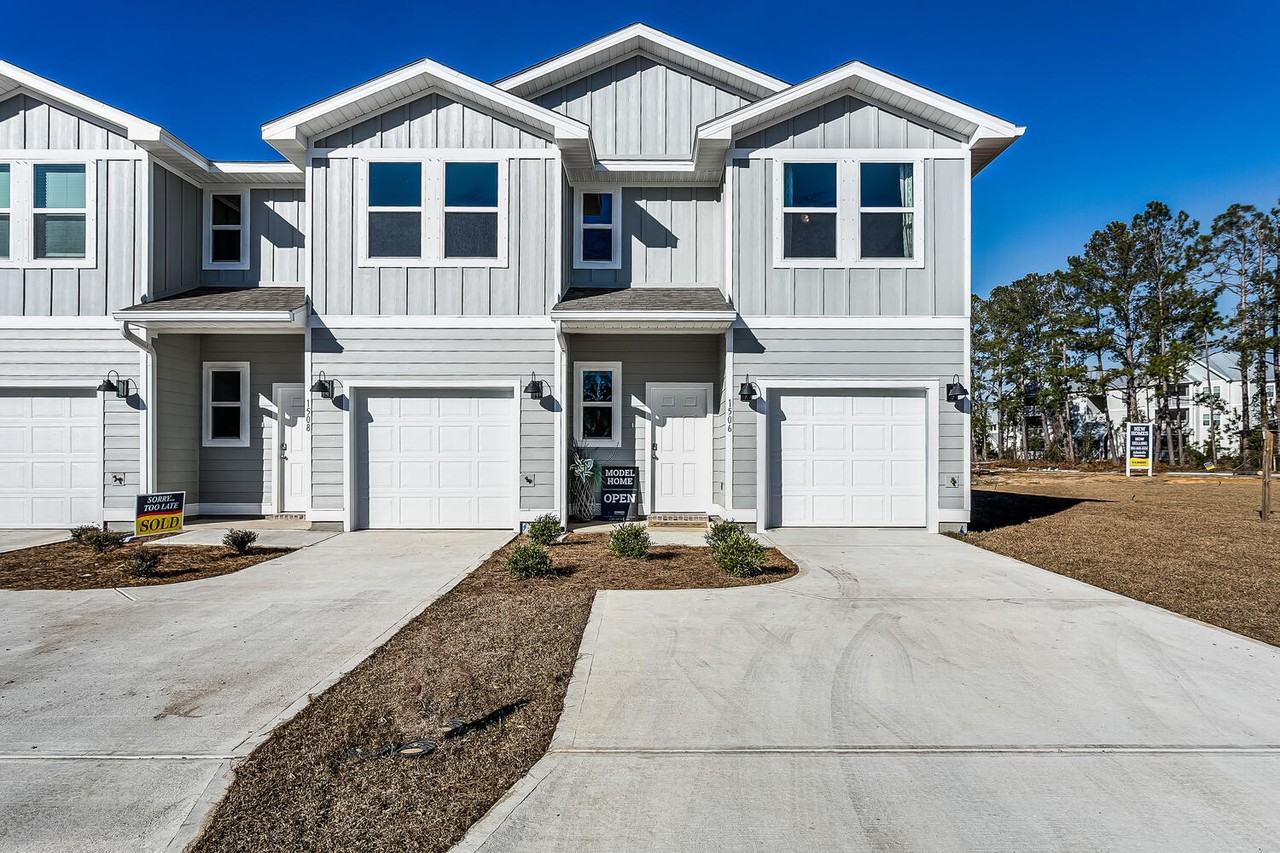 8896 Brigade Trl #8896 - Photo 2 of 18