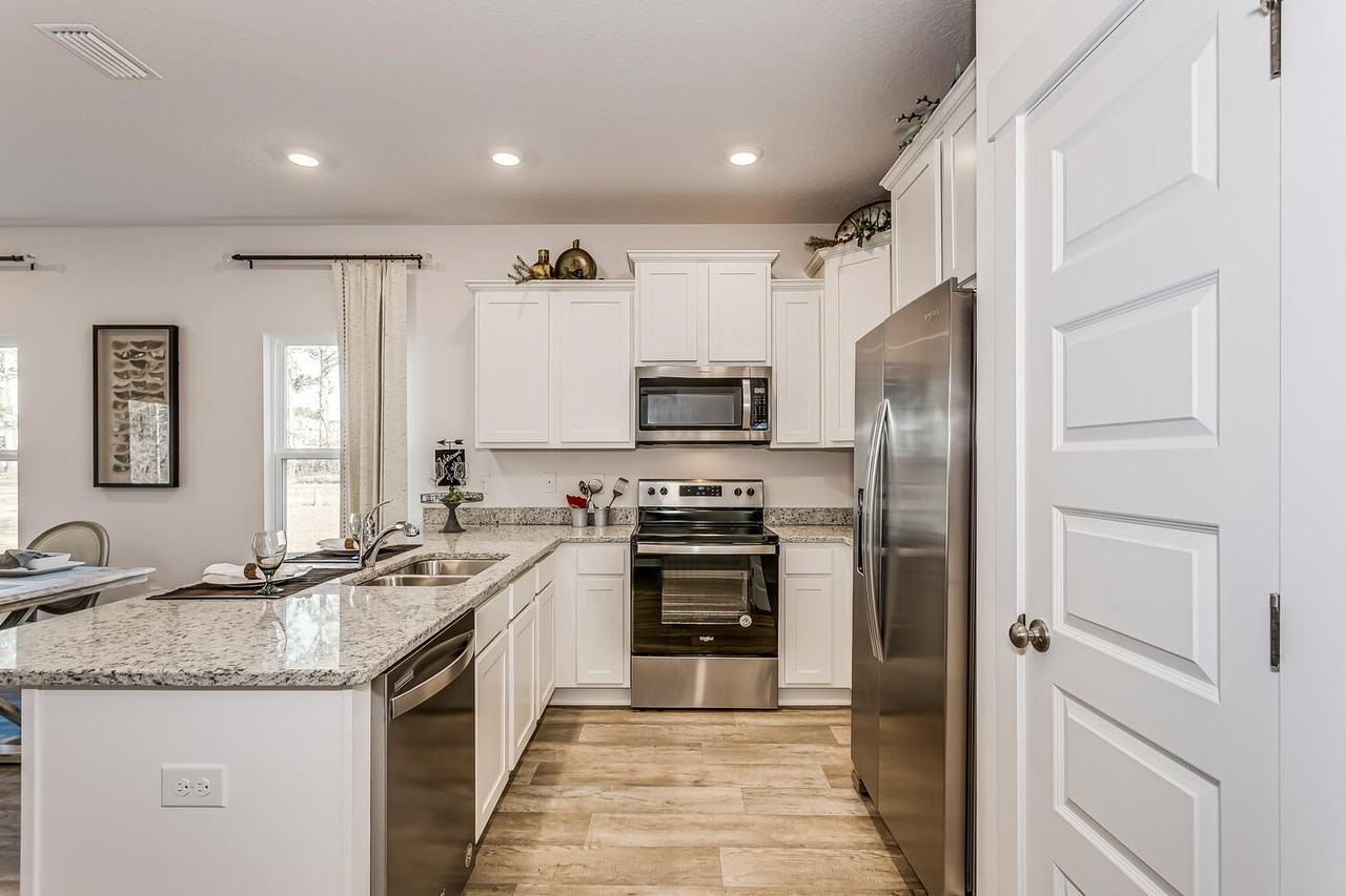 8896 Brigade Trl #8896 - Photo 4 of 18