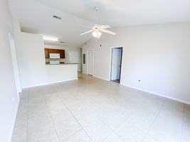 featured image of 440 S Chauncey Ave