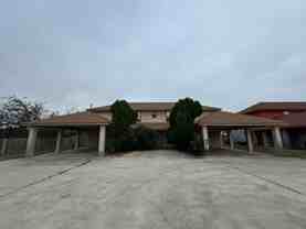 1100 Leslie Circle - Photo 1 of 1