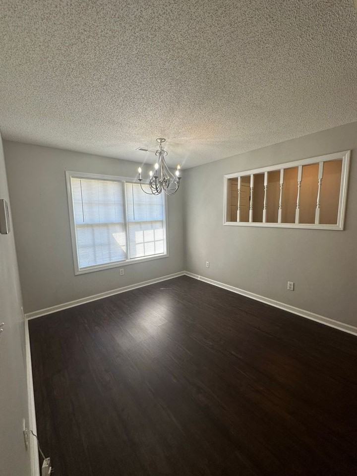 30 Vinca Ct - Photo 4 of 13