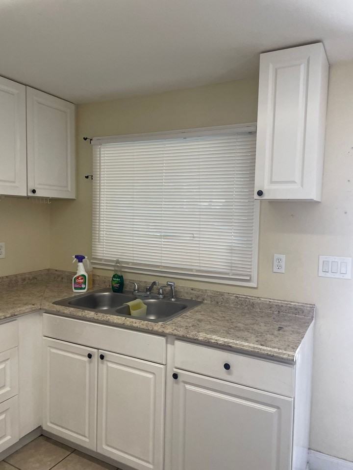 1700 22nd St S #1 - Photo 4 of 21