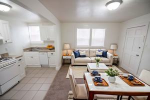 featured image of 260 W Ardmore Pl