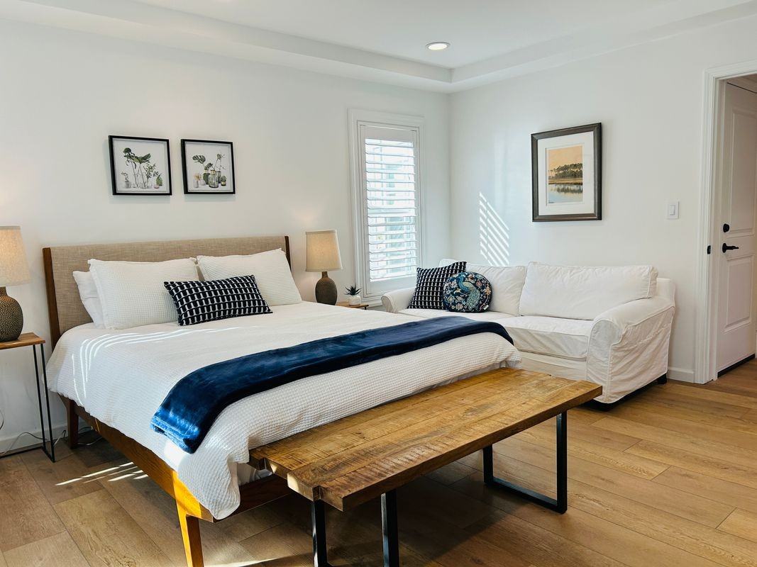 400 Oak Ln - Photo 3 of 17