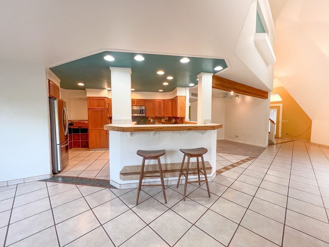 10875 E Pear Tree Dr - Photo 3 of 35