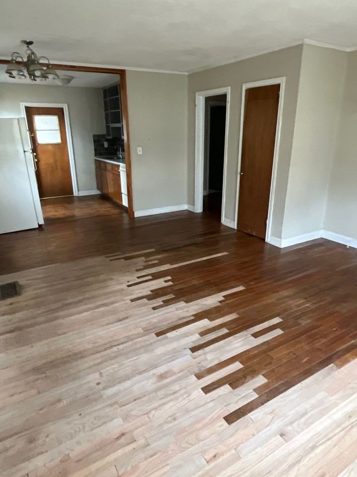 1633 Jackson Bluff Rd - Photo 2 of 20