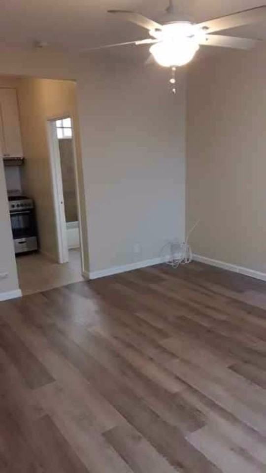 (07) Rosecrans - Photo 5 of 9