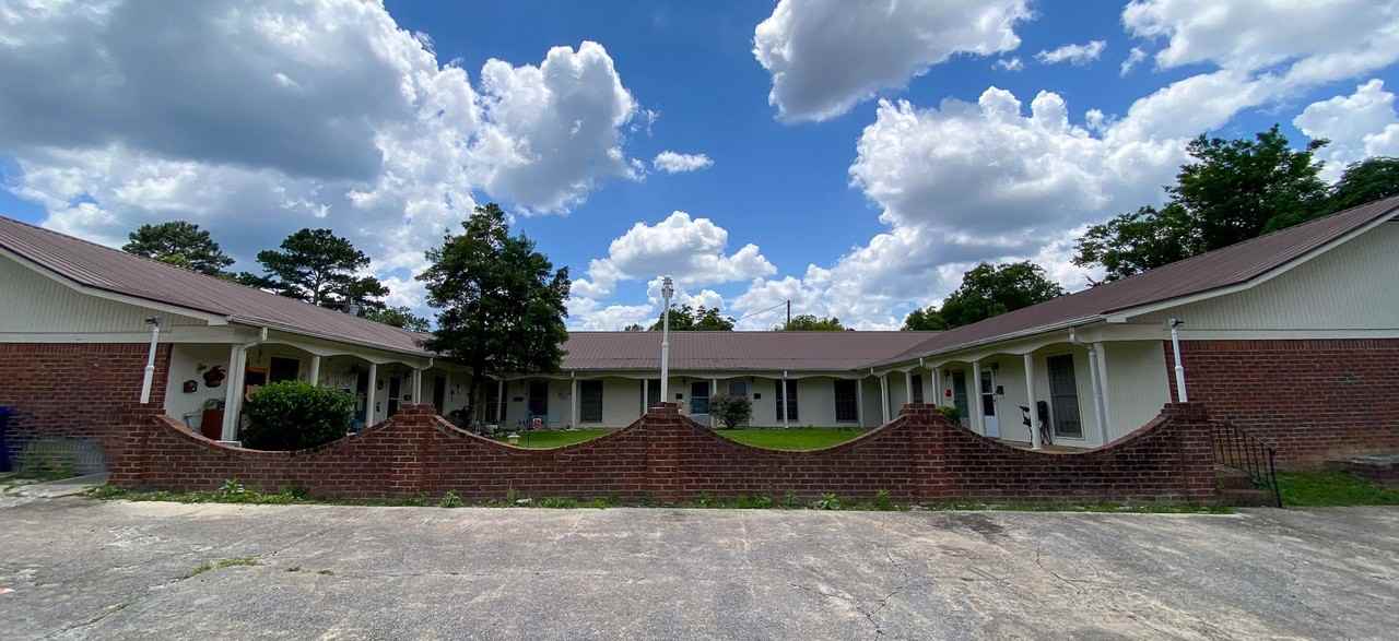 201 21st Street North #3 - Photo 3 of 16