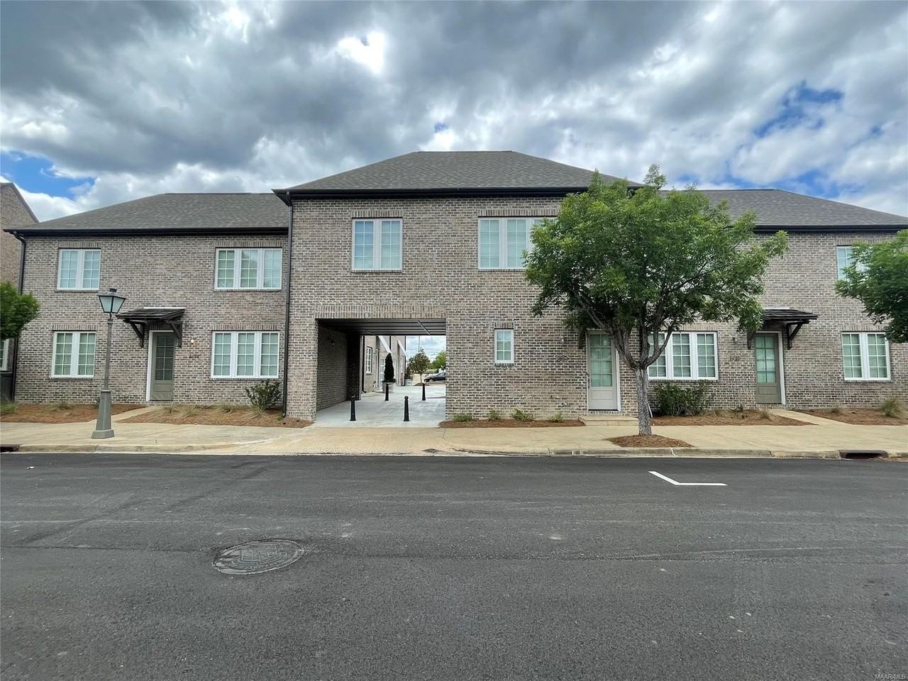 5052 Mercer St - Photo 3 of 21