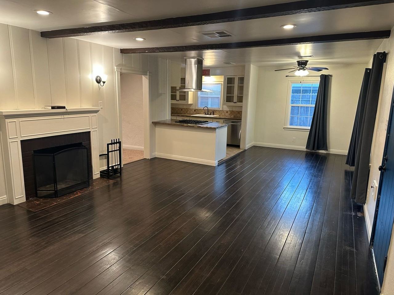 1705 W Noble Ave - Photo 6 of 34