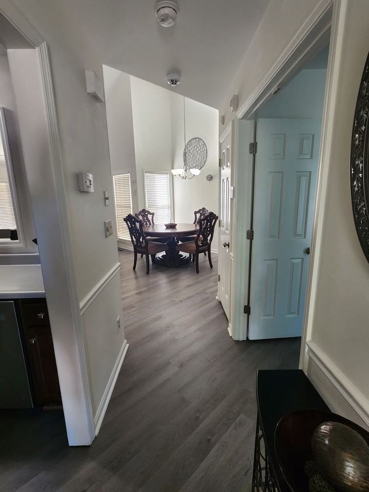 426 Georgetown Cir - Photo 2 of 29