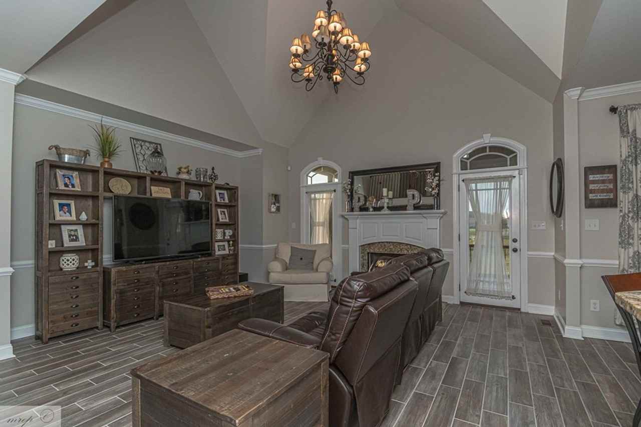 121 Michelle Dawn Dr - Photo 6 of 33