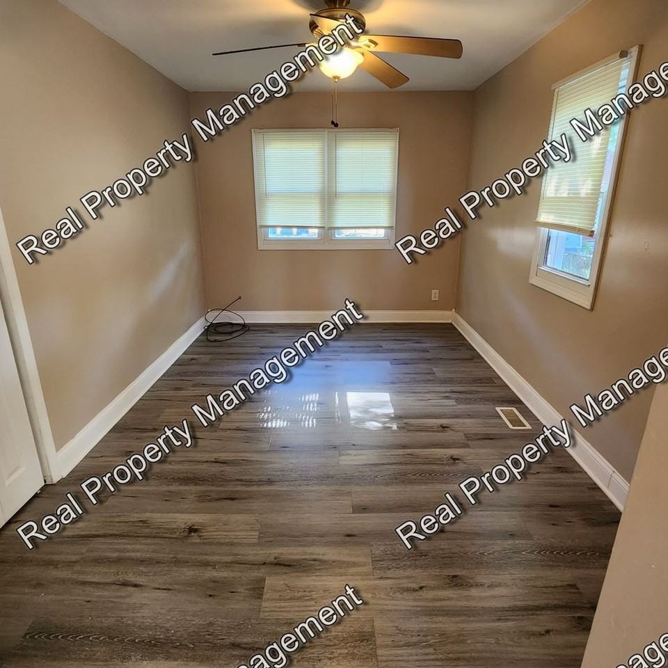 7405 Chestnut Ave - Photo 4 of 9