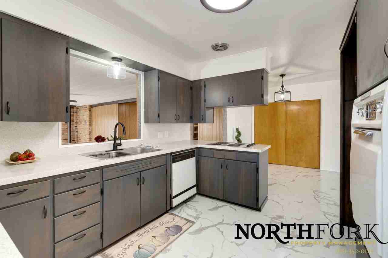 2511 N Middleton Rd - Photo 7 of 18