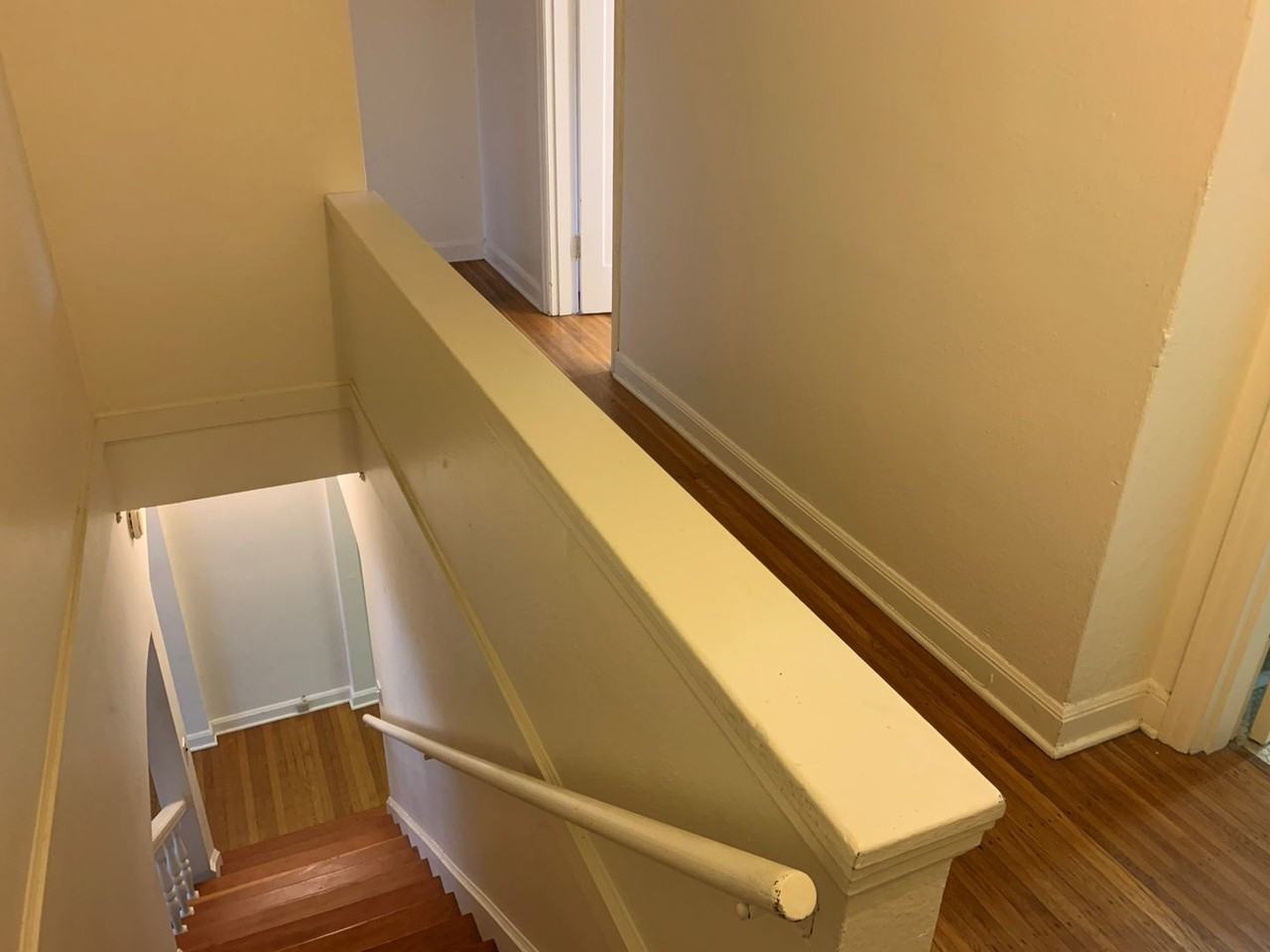 2111 Ne 8th Ave - Photo 7 of 11