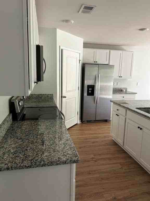 205 Math Pl - Photo 5 of 12