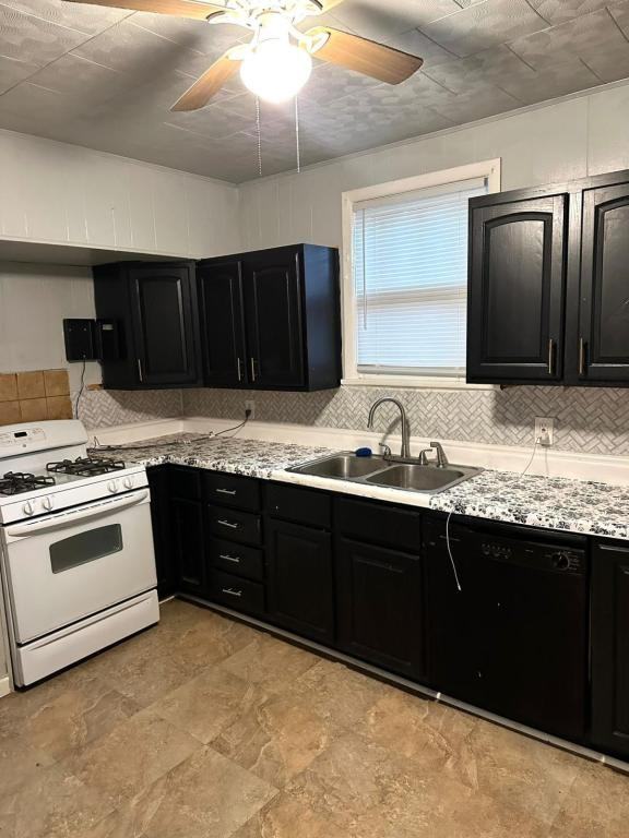 5746 Acme Ave - Photo 2 of 7