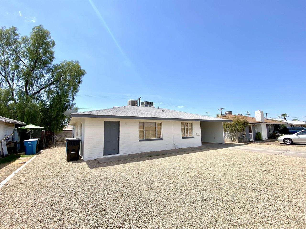 3041 W Pierson St - Photo 3 of 11