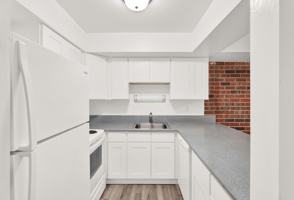 featured image of 14221 Park St
