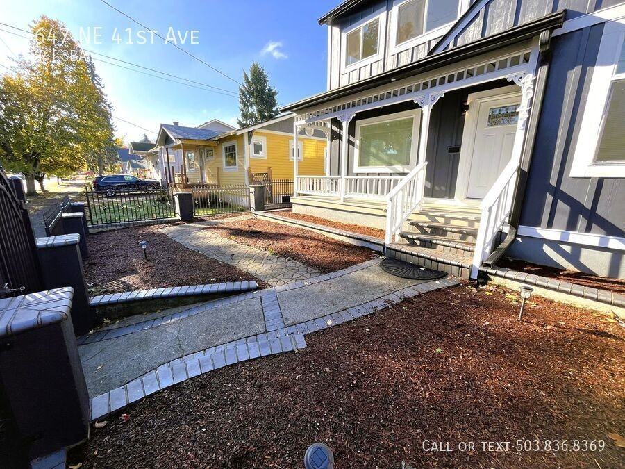 4647 Ne 41st Ave - Photo 2 of 50
