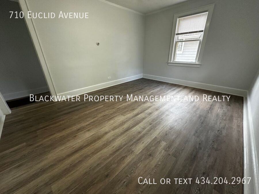 710 Euclid Ave - Photo 2 of 16