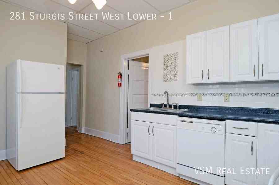 281 Sturgis St Lowr #1 - Photo 3 of 18