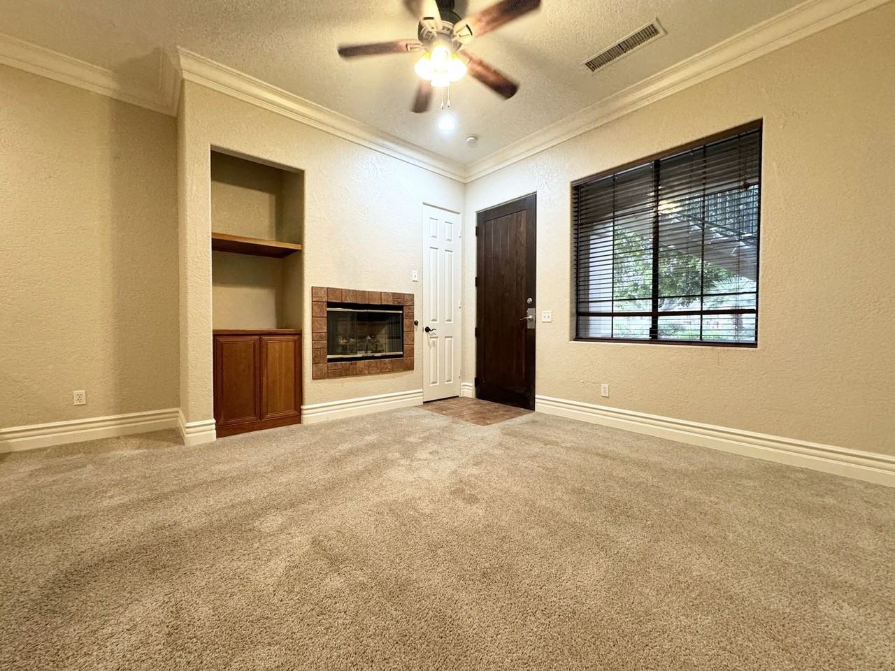 50760 Santa Rosa Plz - Photo 7 of 18