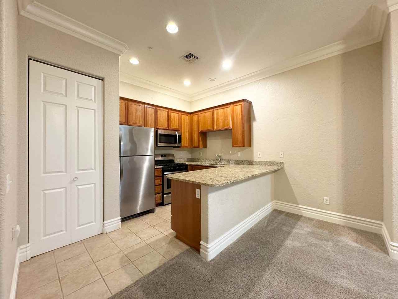 50760 Santa Rosa Plz - Photo 4 of 18