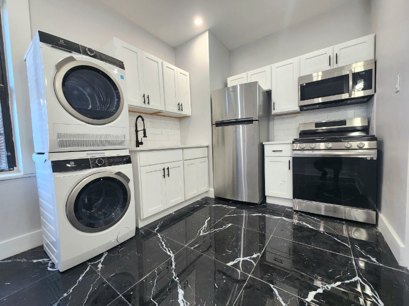 29 Albert Dr #101 - Photo 2 of 7