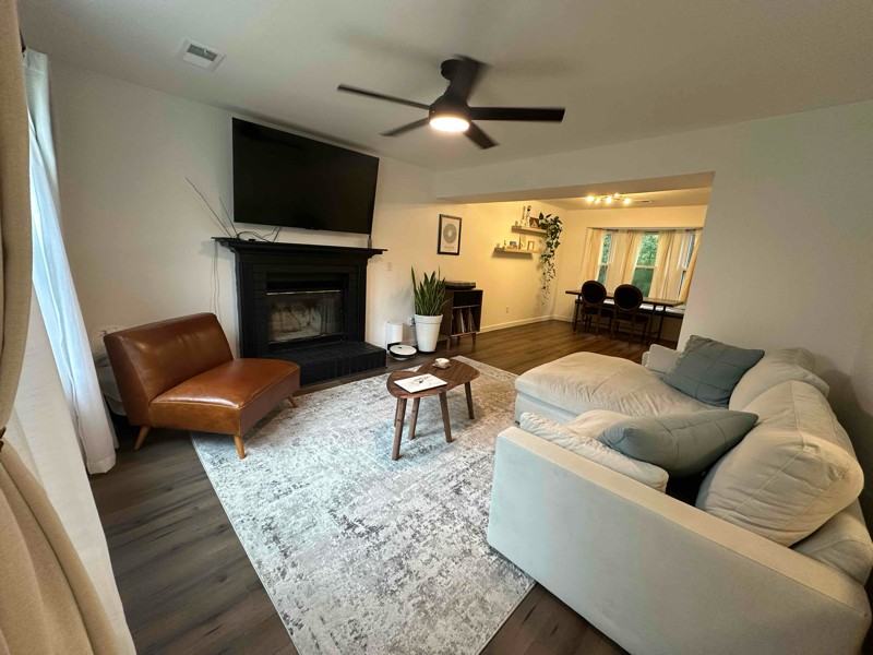 2647 Lake Myrtle Dr - Photo 3 of 28