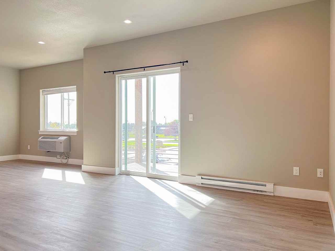 941 Covey Run Rd #206 - Photo 5 of 27