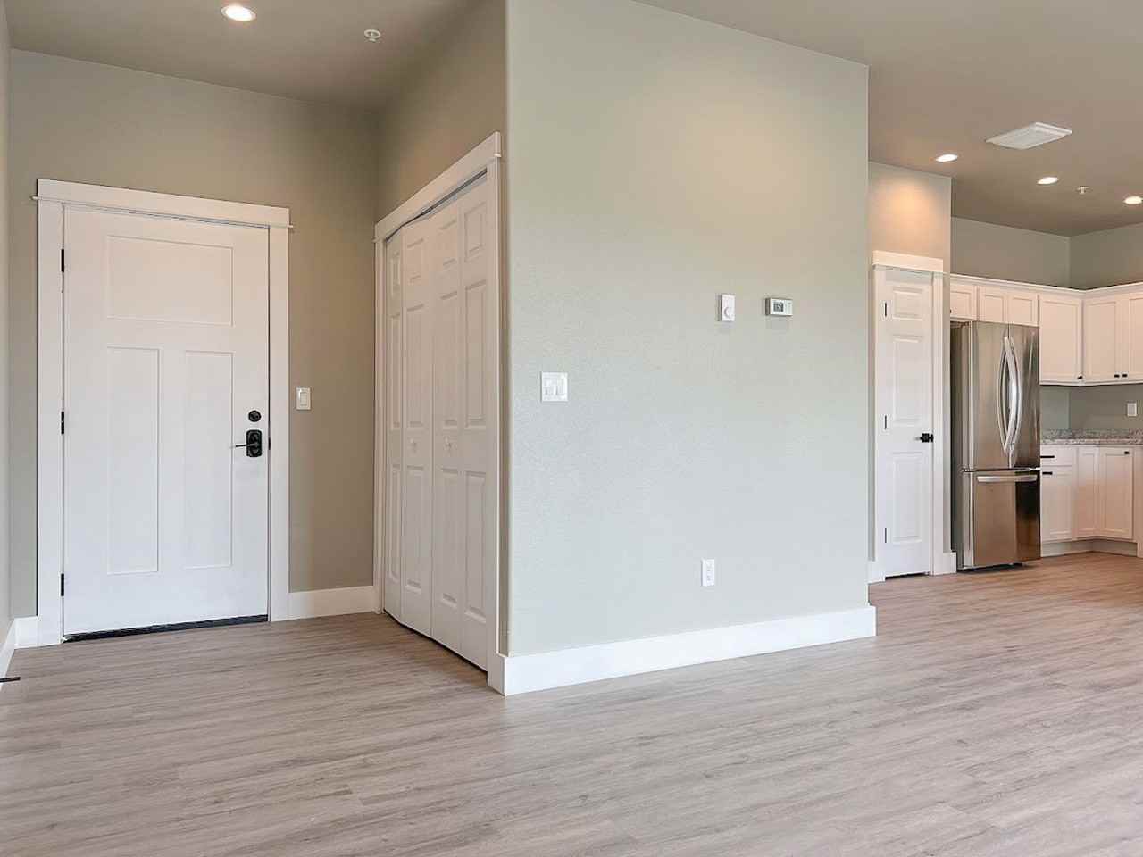 941 Covey Run Rd #206 - Photo 6 of 27