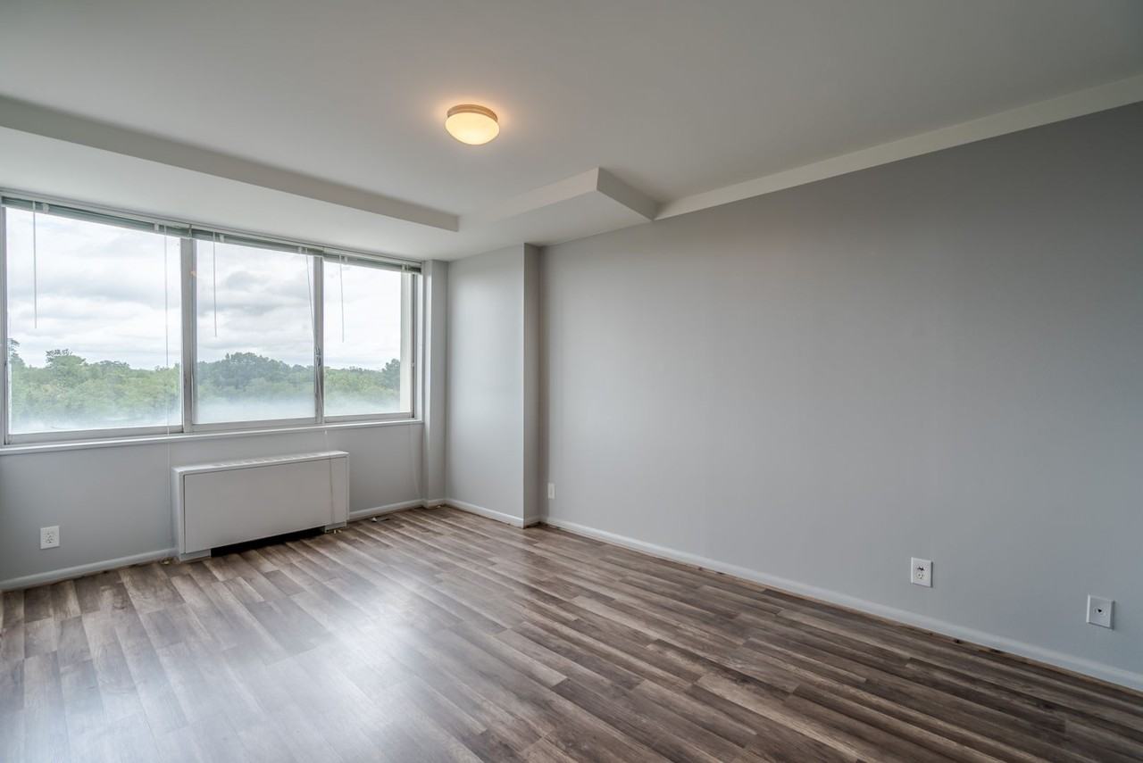 301 N Beauregard St #609 - Photo 7 of 17