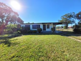 featured image of 3017 N 6th Ave