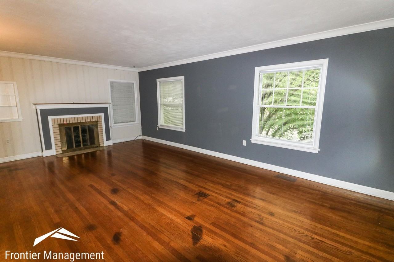1210 N Juliette Ave - Photo 2 of 15