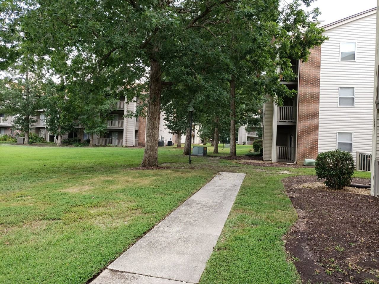 572 Candle Ln - Photo 2 of 24