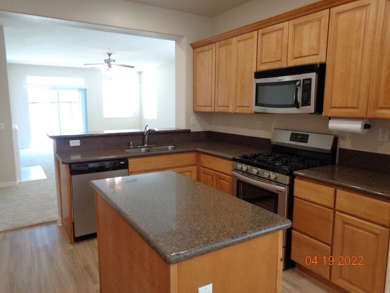 3131 Perdot Ave - Photo 7 of 26