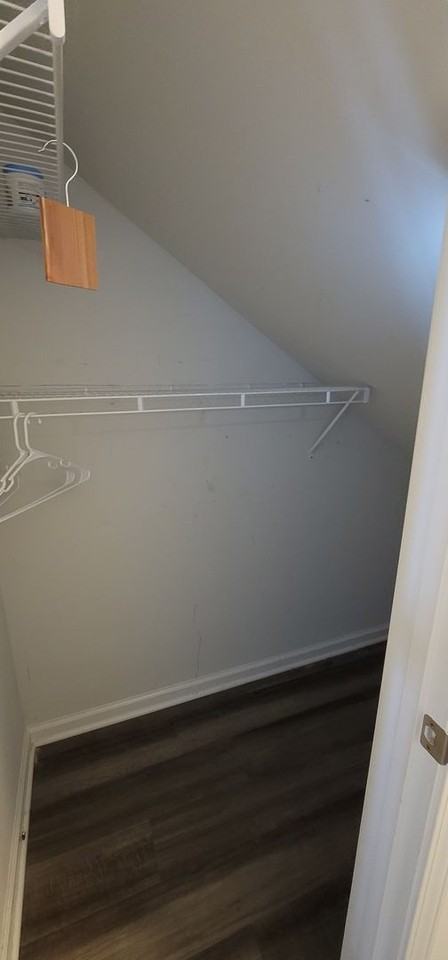 1135 Fairway Ln - Photo 6 of 23