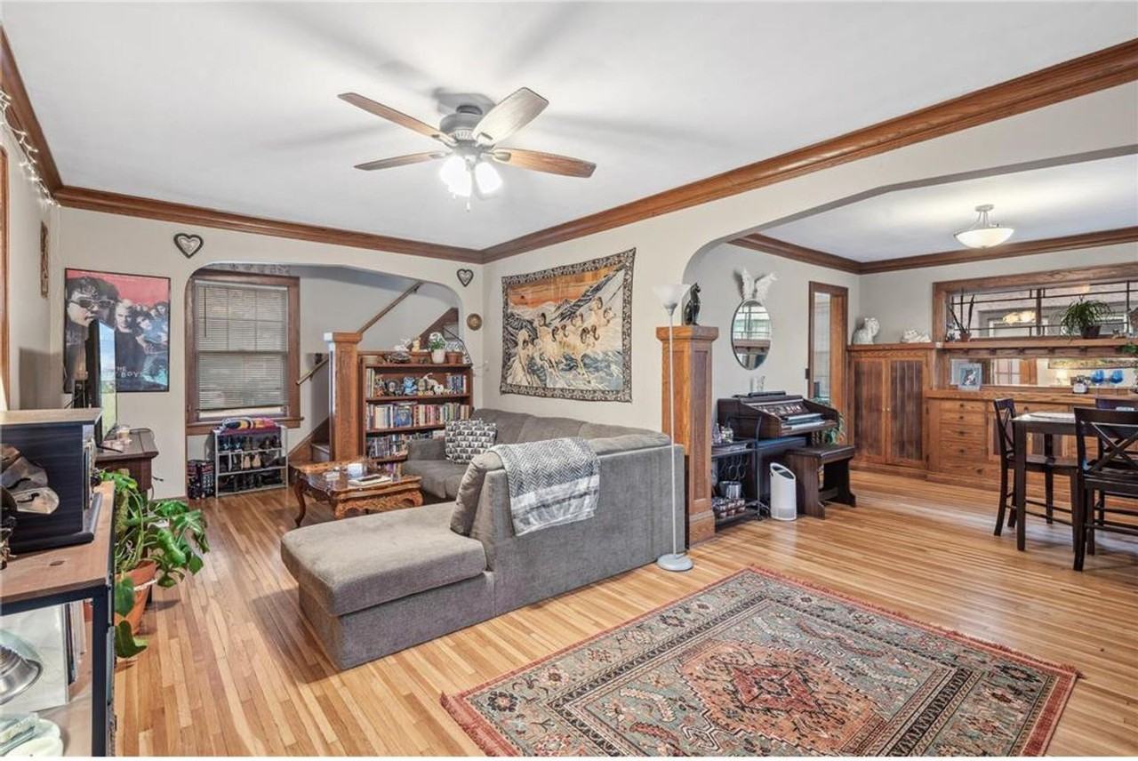 811 Snelling Ave N - Photo 3 of 23