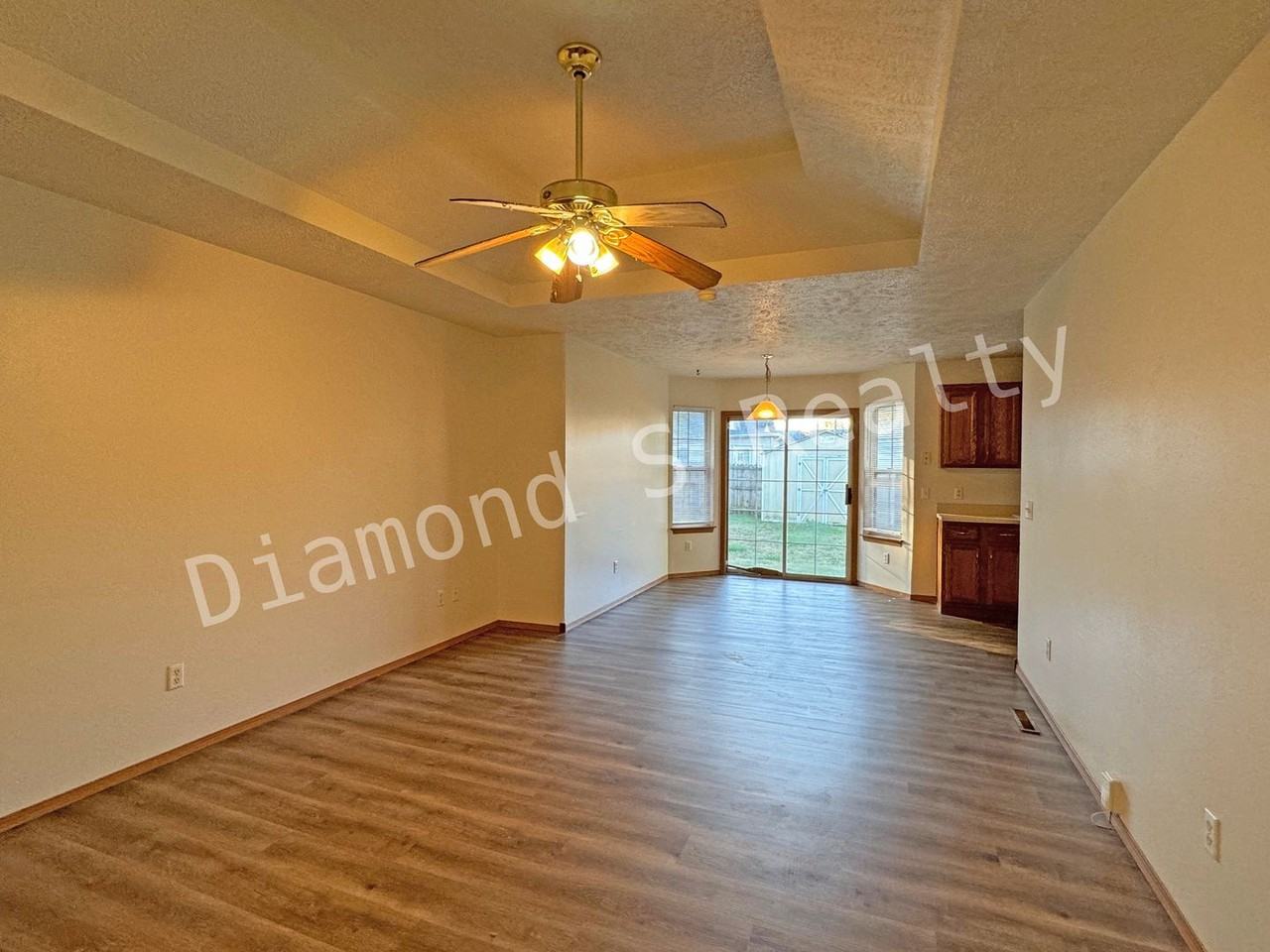 3106 W State St - Photo 4 of 16