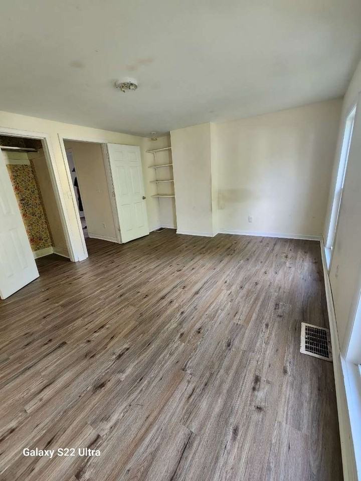 55 Barber Street - Photo 6 of 10