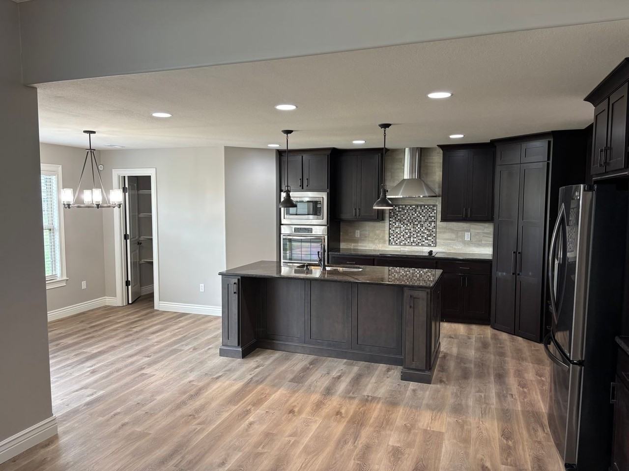 1928 Lasso Cir - Photo 6 of 21